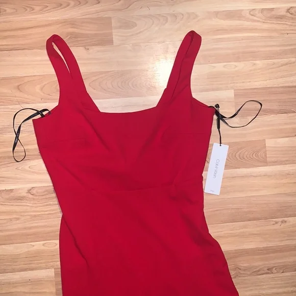 Calvin Klein | red dress size 4 - Picture 2 of 8